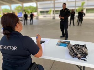 Certifican a la Guardia Estatal en competencias básicas para mantener su permanencia