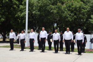 Entrega SSPT constancias a egresados del 22 escalón de Medicina Táctica Policial
