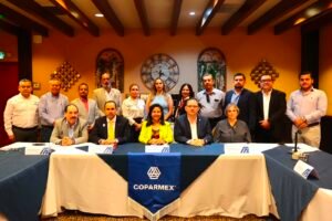 Acerca Secretaría de Finanzas servicios y beneficios a empresarios matamorenses