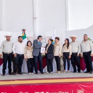 Mejores caminos rurales y una ambulancia: compromiso de Américo en Villagrán